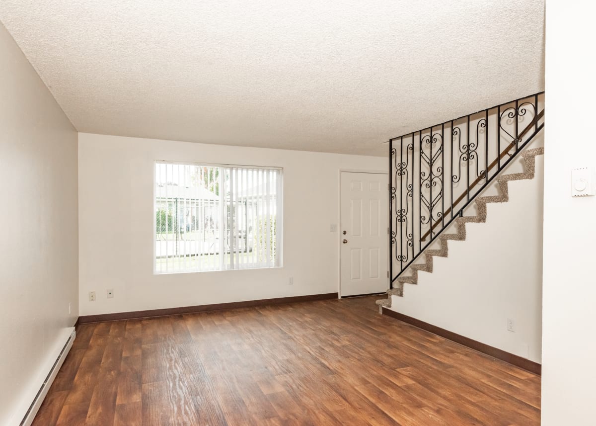 Photos and Video of Cinnamon Square Apartments in Oregon City, OR